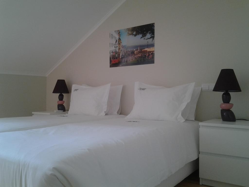 Sincerely Lisboa Bed & Breakfast Bilik gambar